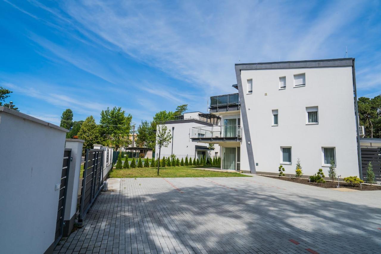 Gemini Apartments Siofok I., Iii. Exteriör bild